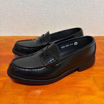 새상품급 하루타 코인 로퍼 블랙 25.5cm