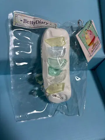 Betty Diary 보석 케이크 스퀴즈