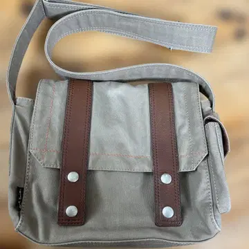 폴스미스 캔버스 메신저 백 카키