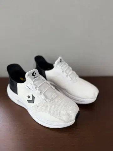 CONVERSE 메쉬 스니커즈 화이트/블랙 26.5