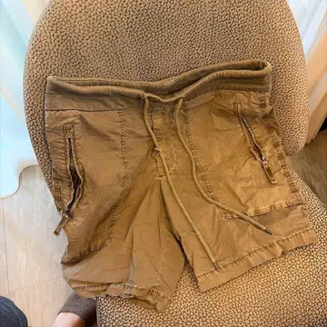 JAMES PERSE 카키 숏팬츠 사이즈 1