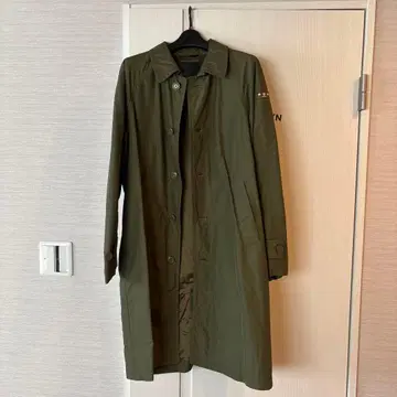 TATRAS 올리브색 트렌치코트