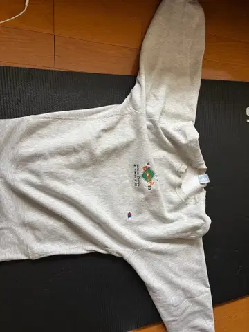 90s 챔피온 리버스 위브