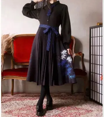 Favorite 택 포함 새상품 피안화 하카마풍 플리츠 원피스