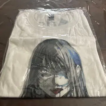 Ado wish 월드 투어 티셔츠 L 사이즈