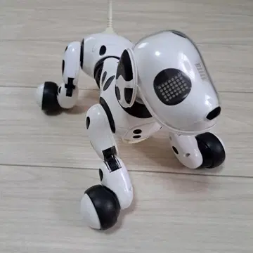 헬로 주마 로봇 강아지 달마시안 한쪽 귀 없음