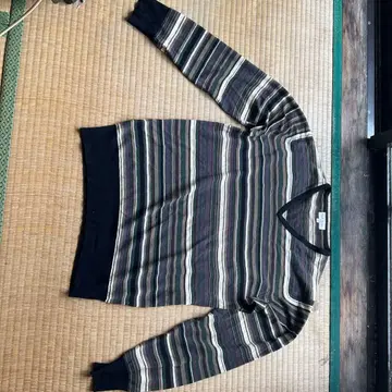 Paul Smith 스트라이프 V넥 스웨터