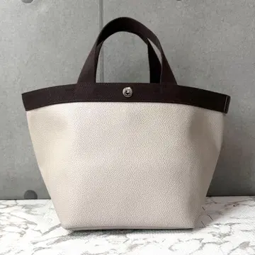 에르베샤 펠리에 707GP 럭스 보트형 토트백 마스티크 모카