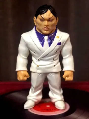 카잔 카오루 피규어 22cm