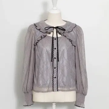 pium 피움 프릴 칼라 레이스 케이프 블라우스
