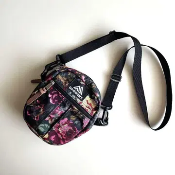 그레고리 퀵 포켓 M 가든 태피스트리