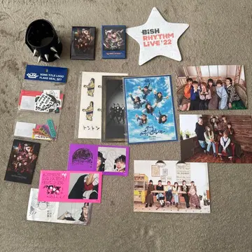 BiSH 캔뱃지 스티커 리스트 밴드 세트