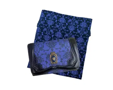 ANNA SUI 안나수이 리브르 접이식 지갑