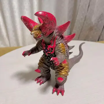 울트라맨 울트라 괴수 DX 스컬고모라 소프트 비닐 피규어