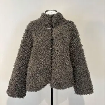 MIC 그레이 보아 자켓 프론트 클래스프 잠금