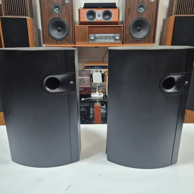 미국산 JBL 패시브 서브우퍼 2개 200 watt지원