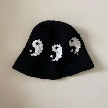 블랙 음양 무늬 니트 비니 크로셰 모자