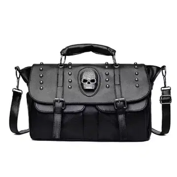 shoulderbag skull y2k archive studs punk