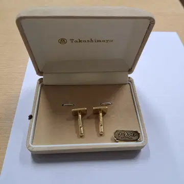 다카시마야 금도금 커프스 파란색 색석 부착