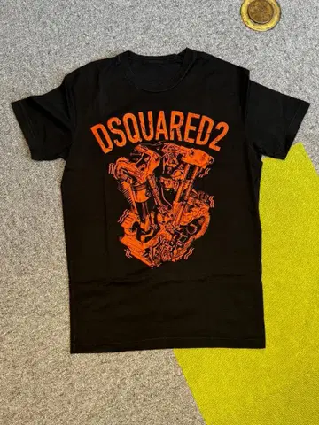 DSQUARED2 T셔츠 블랙 남성용 반팔 중고