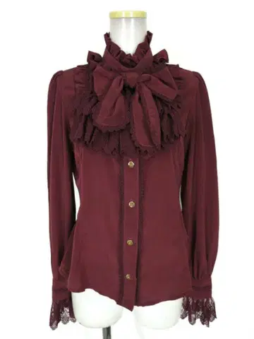 ALICE and the PIRATES / 미카엘 블라우스 보르도