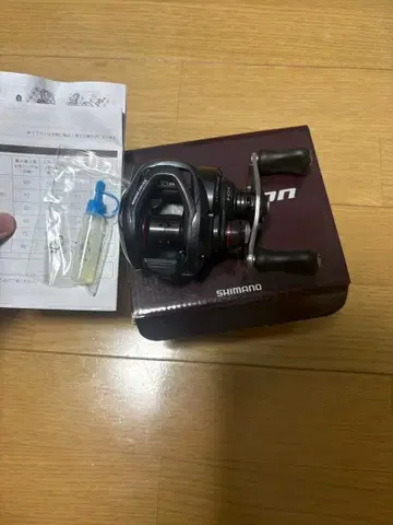 SHIMANO Scorpion 70XG 낚시릴