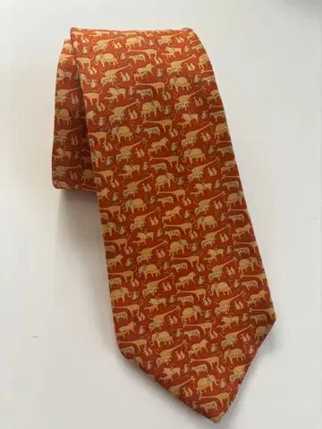 새상품급 Salvatore Ferragamo 동물 패턴 넥타이