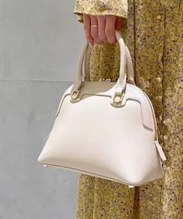 1주간 한정 가격!! Samantha Thavasa 핸드 숄더백