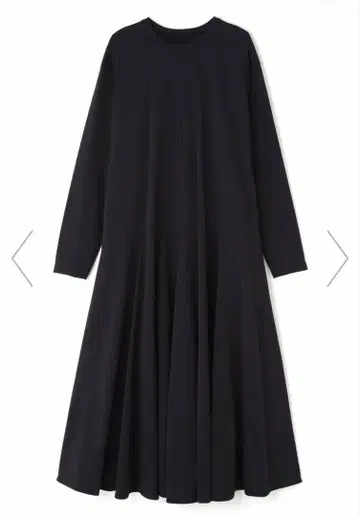 ADORE 클리어 트리코 원피스 블랙