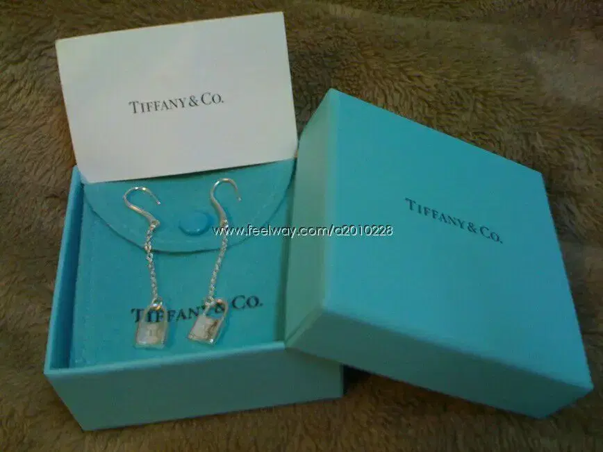 Tiffany earring