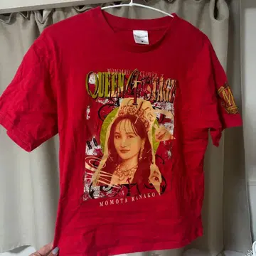모모이로 클로버 Z QUEEN of STAGE 티셔츠 M 사이즈