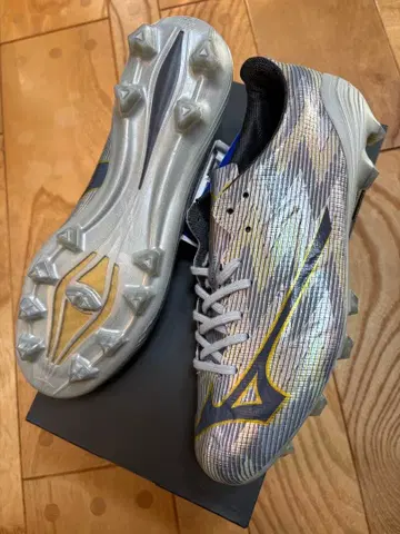 새상품 특가 한정판 미즈노 미즈노알파 2 JAPAN 25.5cm