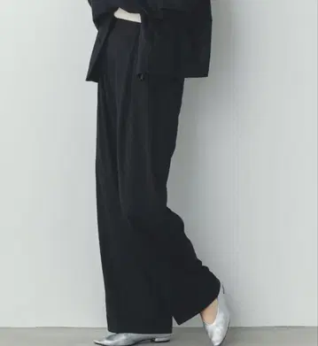 새상품 헌치(hunch) 코튼 라이크 이지 스트레이트 팬츠