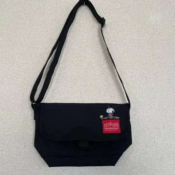 [ 새상품급 ] Manhattan Portage 스누피 숄더백
