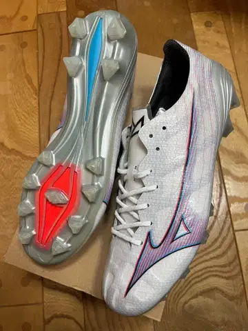 새상품 초특가 미즈노 미즈노알파 ELITE 화이트 25.5cm