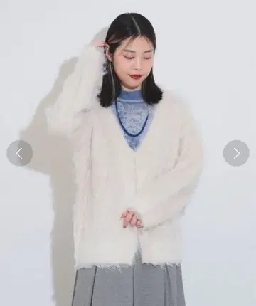 Ray BEAMS 샤기 V넥 가디건