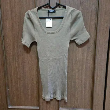 TORNADO MART 반팔 T셔츠 F 사이즈 올리브 그린