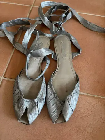 Nine West 실버 플랫슈즈 36