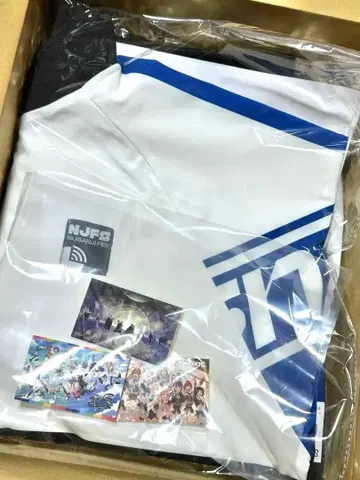 니지산지 니지페스 2026 클래스 저지 인디고 SizeB 특전