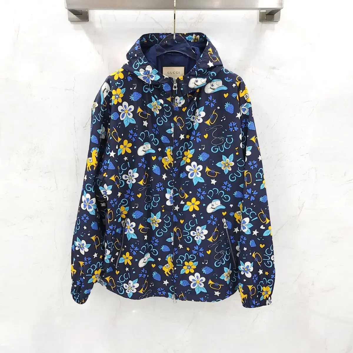 48 / Gucci GG Off The Grid Black Hooded Jacket | Bunjang Global