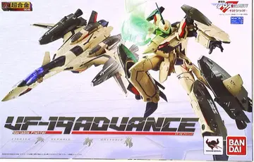 반다이 DX 초합금 VF-19 어드밴스