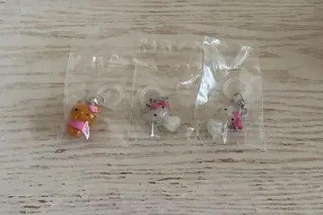 헬로키티 Hello Kitty 메지루시 액세서리 3개 세트