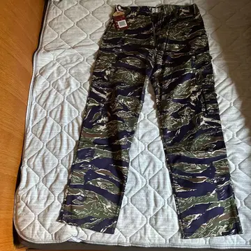 리얼 맥코이 퍼플 타이거 카모 카고 팬츠 택 포함 새상품