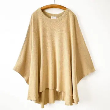 새상품급 yuni 서멀 코튼 스퀘어 풀오버 판초 빅 실루엣