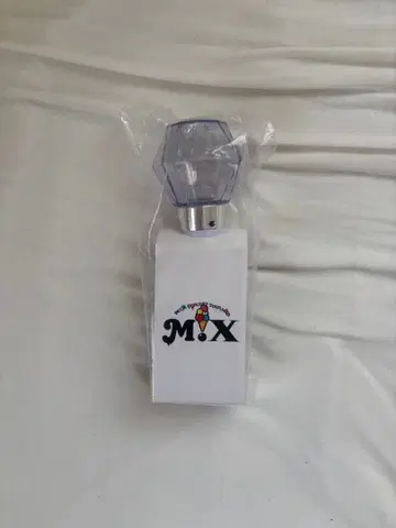 M!LK 응원봉