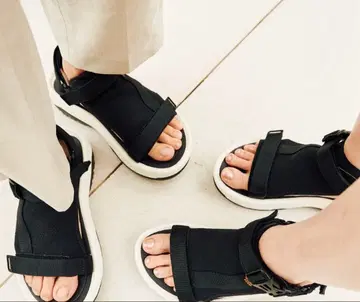 새상품급 teva 허리케인 앰프 밑창 볼트 22cm