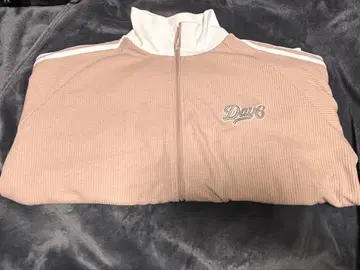 DAY6 The DECADE 트랙 재킷