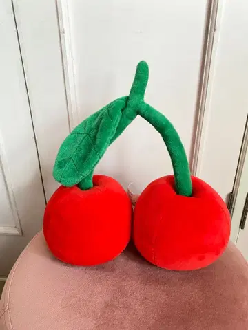 플라잉 타이거 체리 봉제 인형