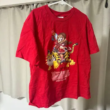 모모이로 클로버Z 여름의 바보 소동 2025 티셔츠 모모타 카나코