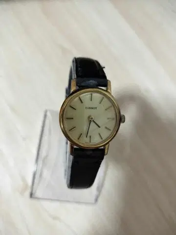 작동품 Tissot Lunette 플라크 골드 러닝 수동 와인딩 시계